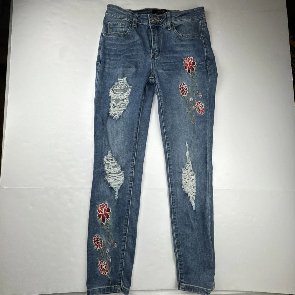 Refuge Women Skinny Jeans Size 2 Cotton Blend Floral Embroidered Distressed Boho
